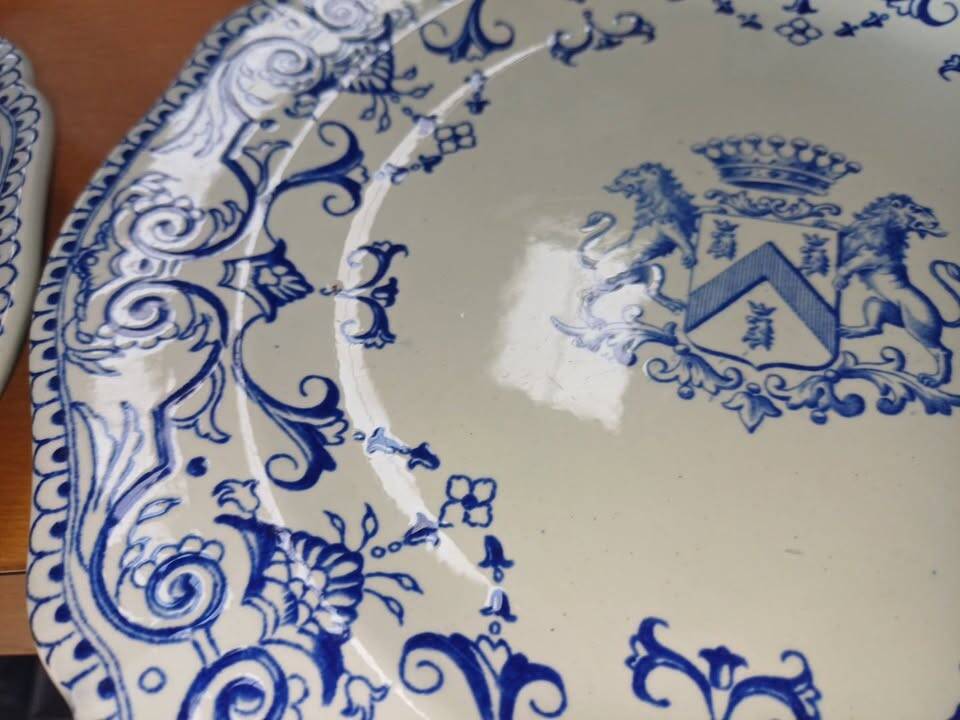 Superbe lot de 5 assiettes plates anciennes
