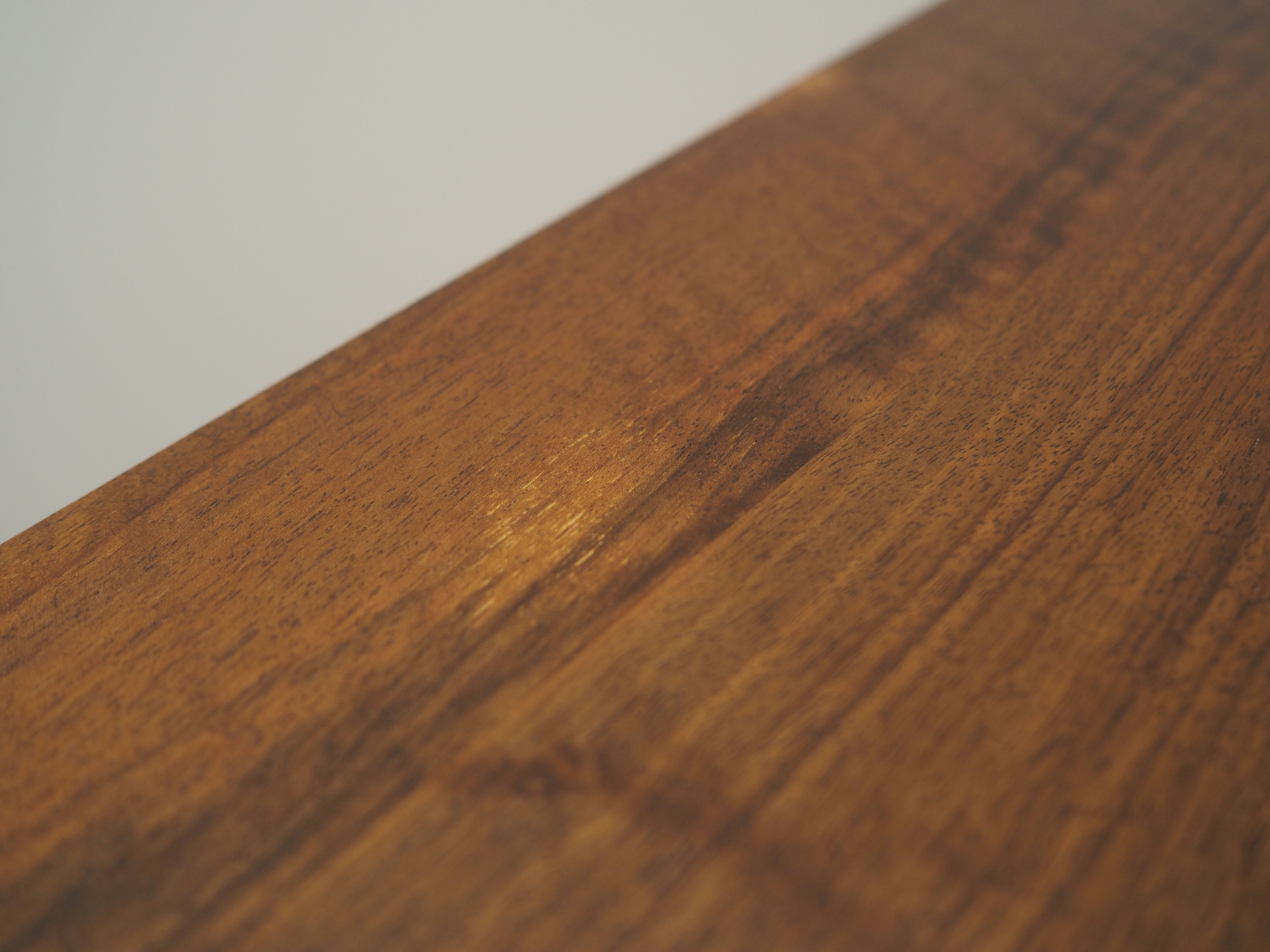 Bibliothèque en noyer, design danois, années 1960, designer: Børge Mogensen