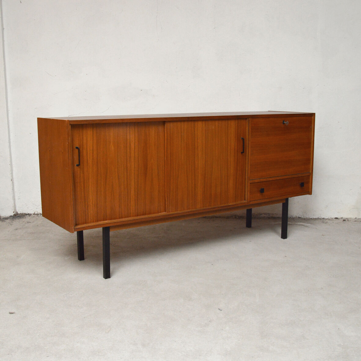 Sideboard 180cm with sliding doors, 1960