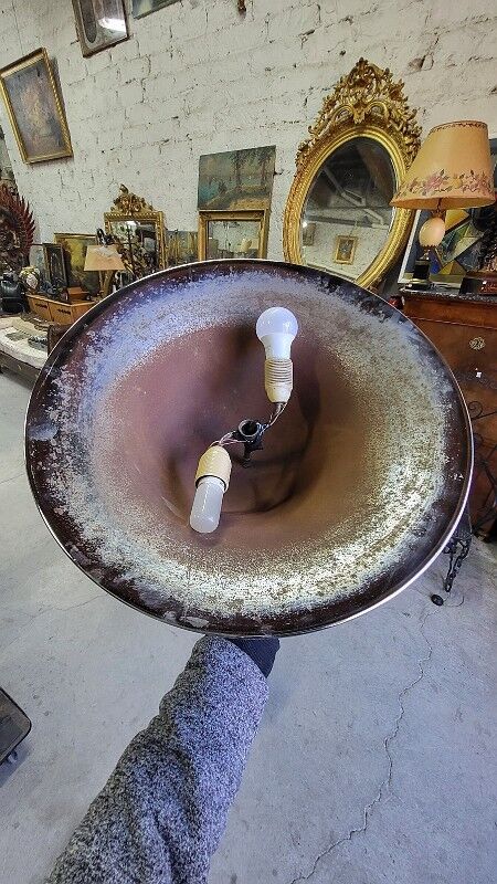 Art Deco floor lamp from the 1930s in wood and chrome.