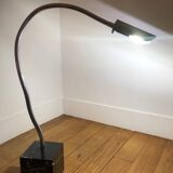 Desk lamp