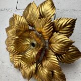 Vintage flower wall lamp in gilded metal