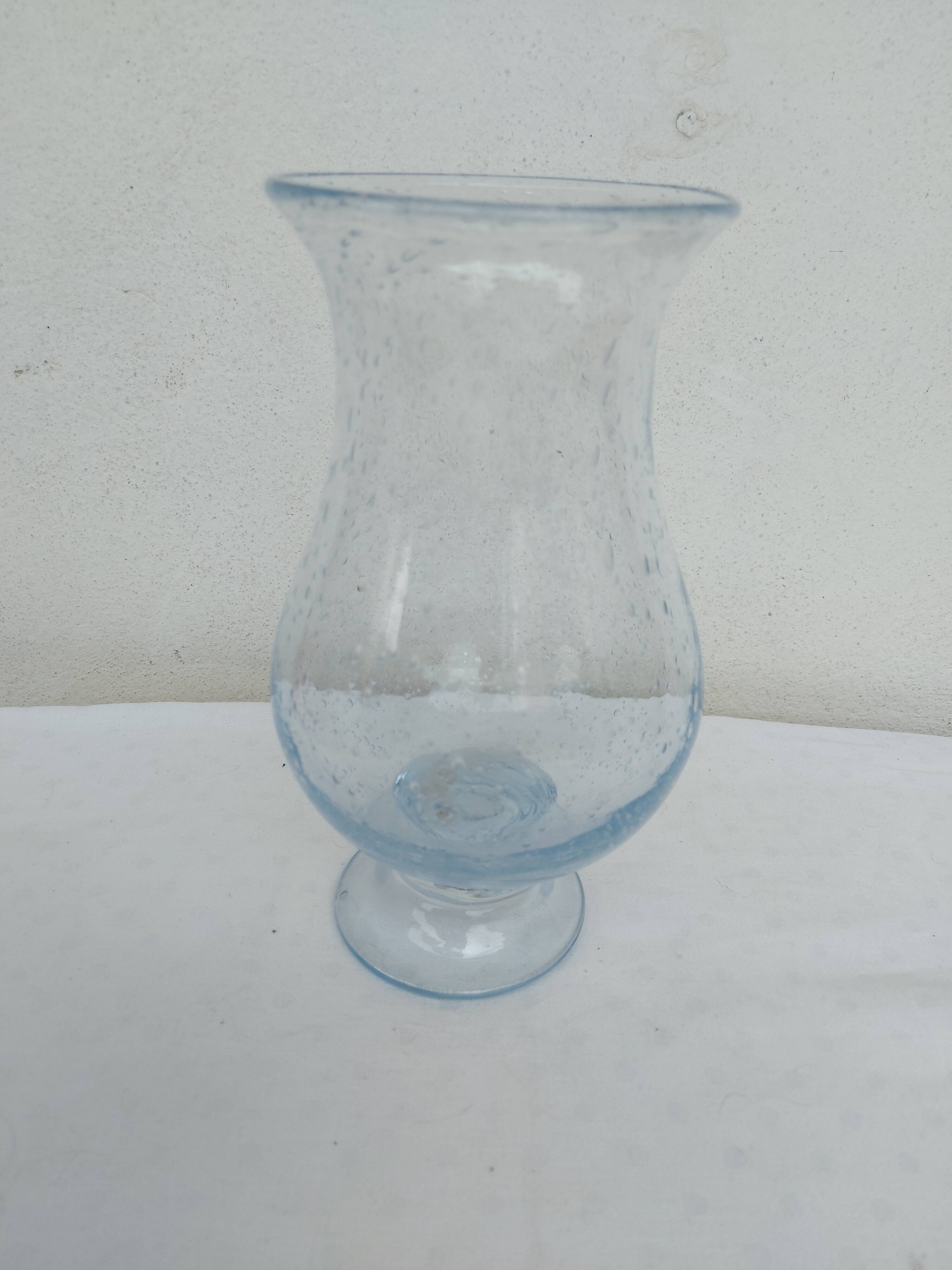 Vase , biot photophore of blue color