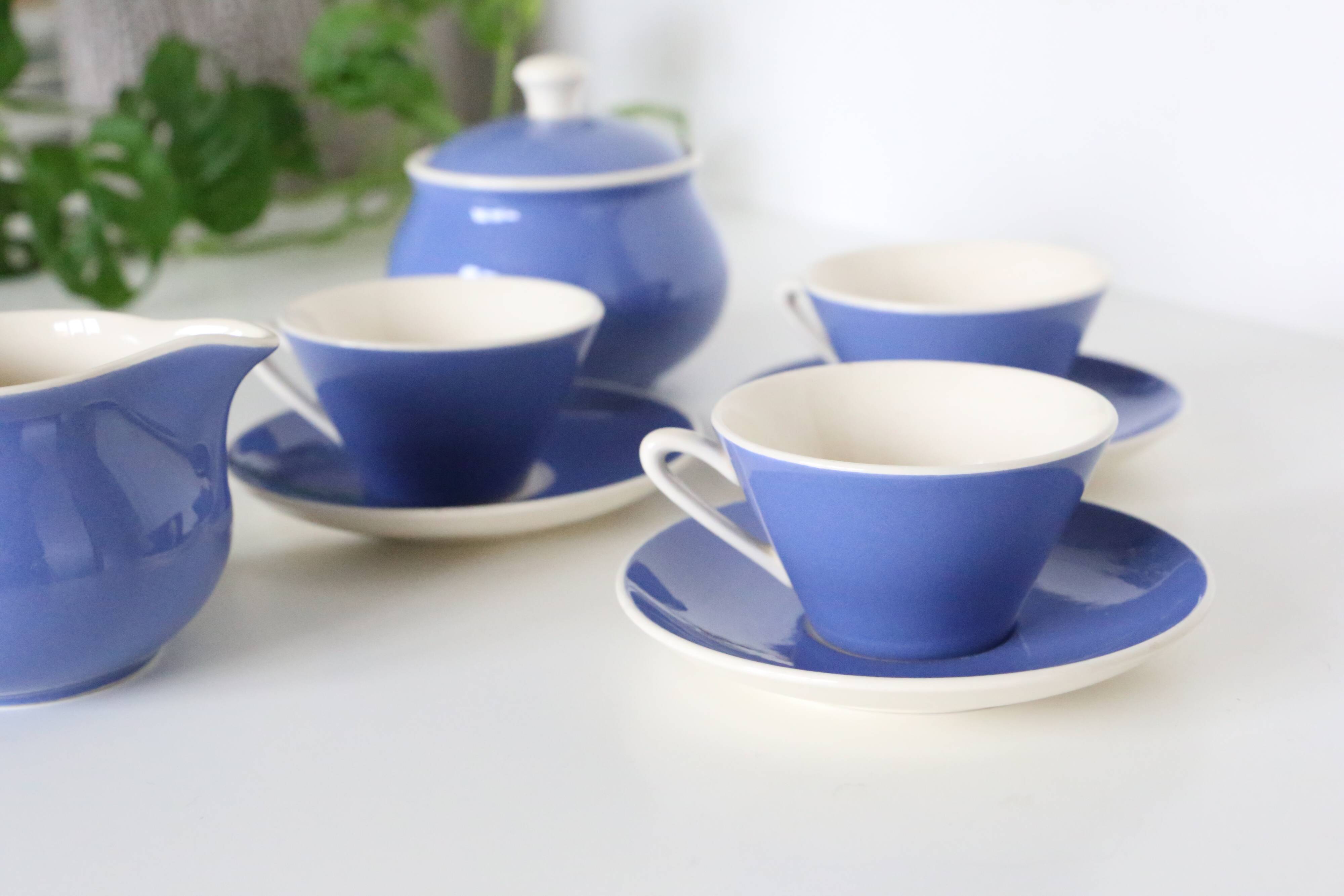 Coffee service Villeroy and Boch, in very good condition, vintage
