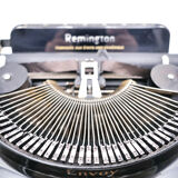 Remington typewriter envoy 1939