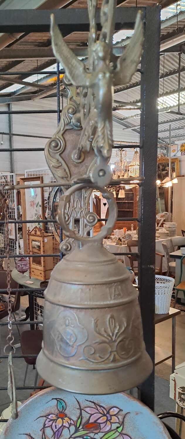 Bronze porch bell