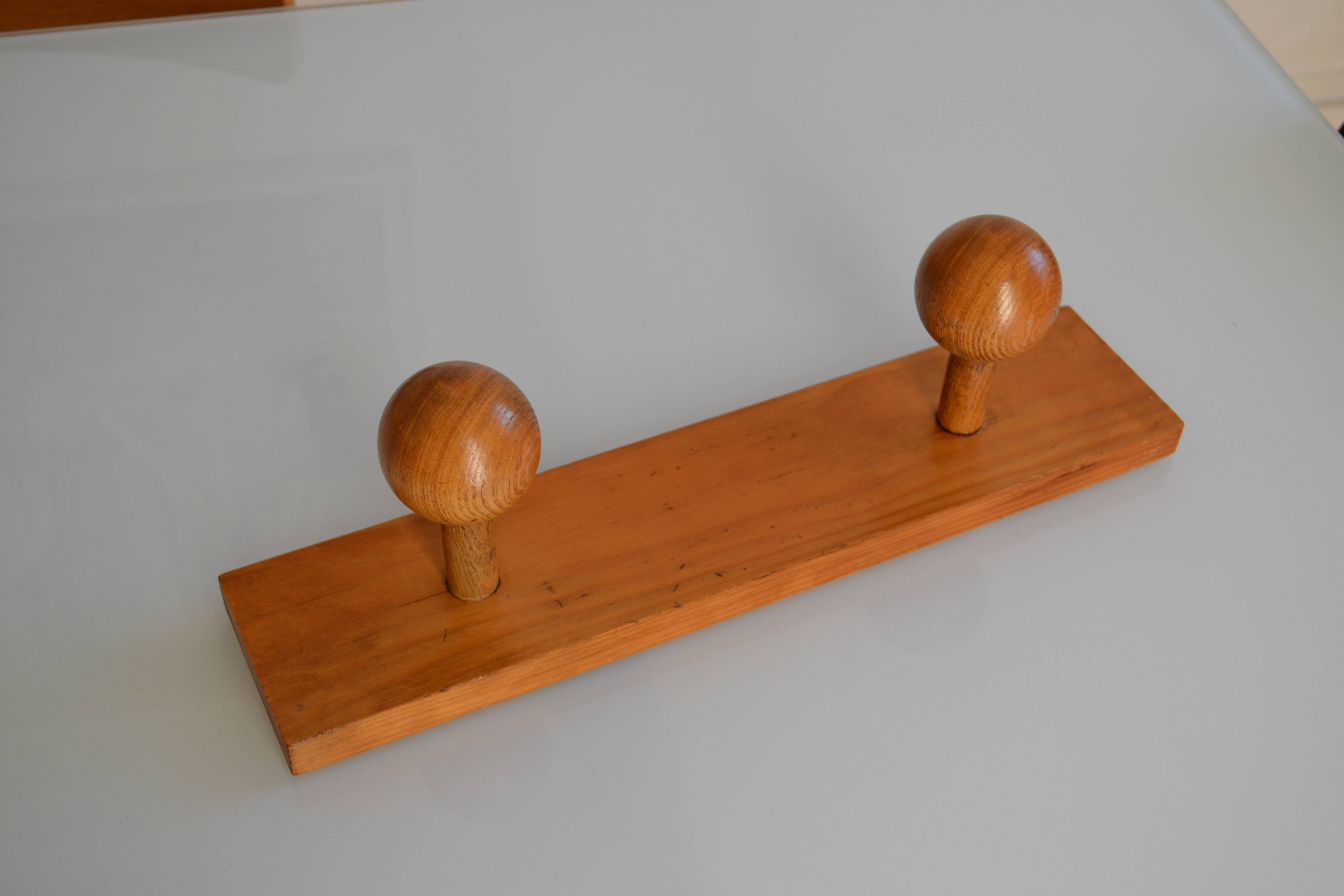 Double coat hook in wood, 1960s