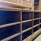 Drawer cabinet