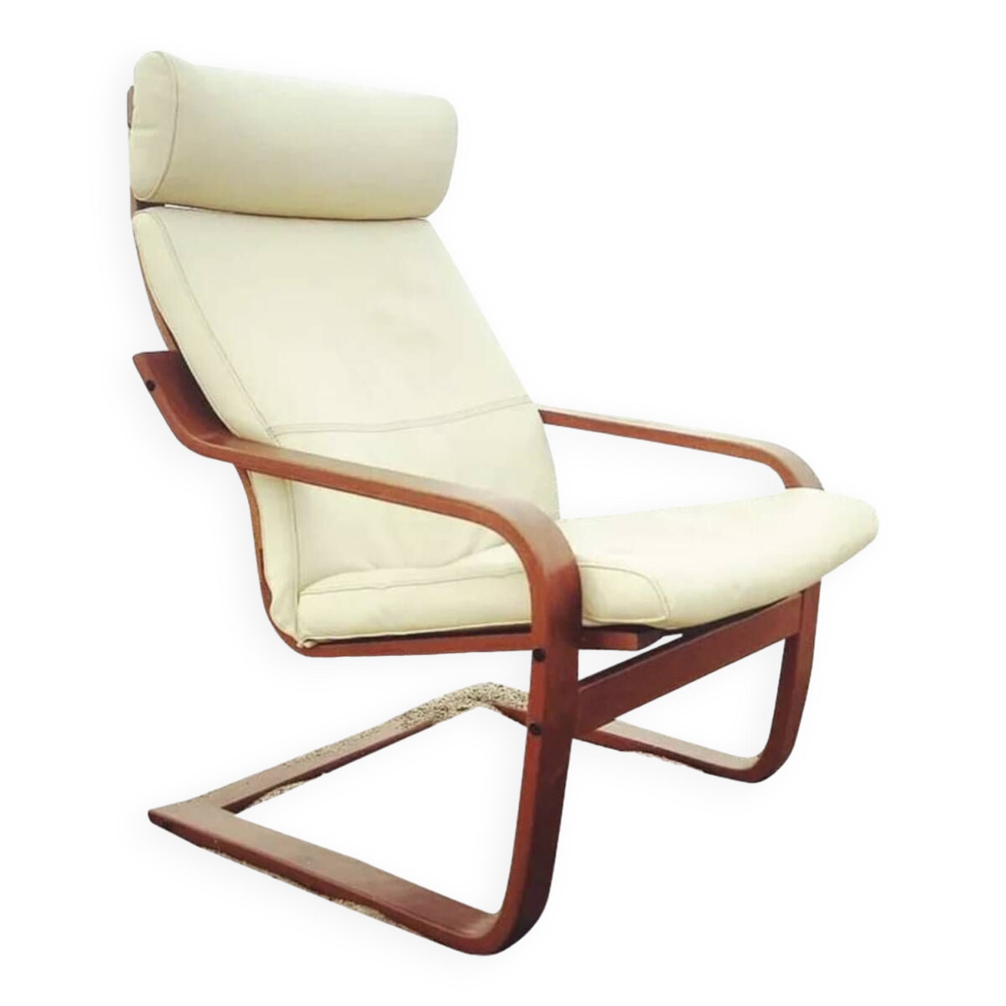 Fauteuil Poang et son ottoman