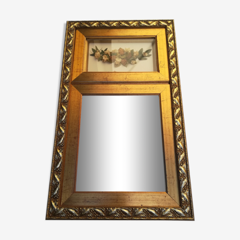 Wooden mirror with floral composition