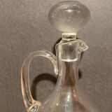 Large carafe with glass handle