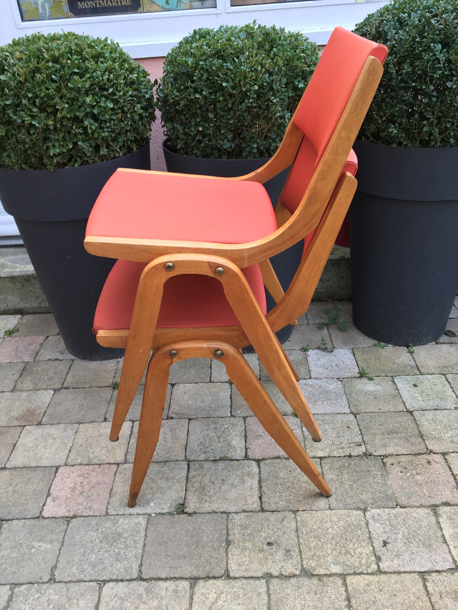 Scandinavian chairs 50