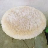 Synthetic fur stool with golden feet