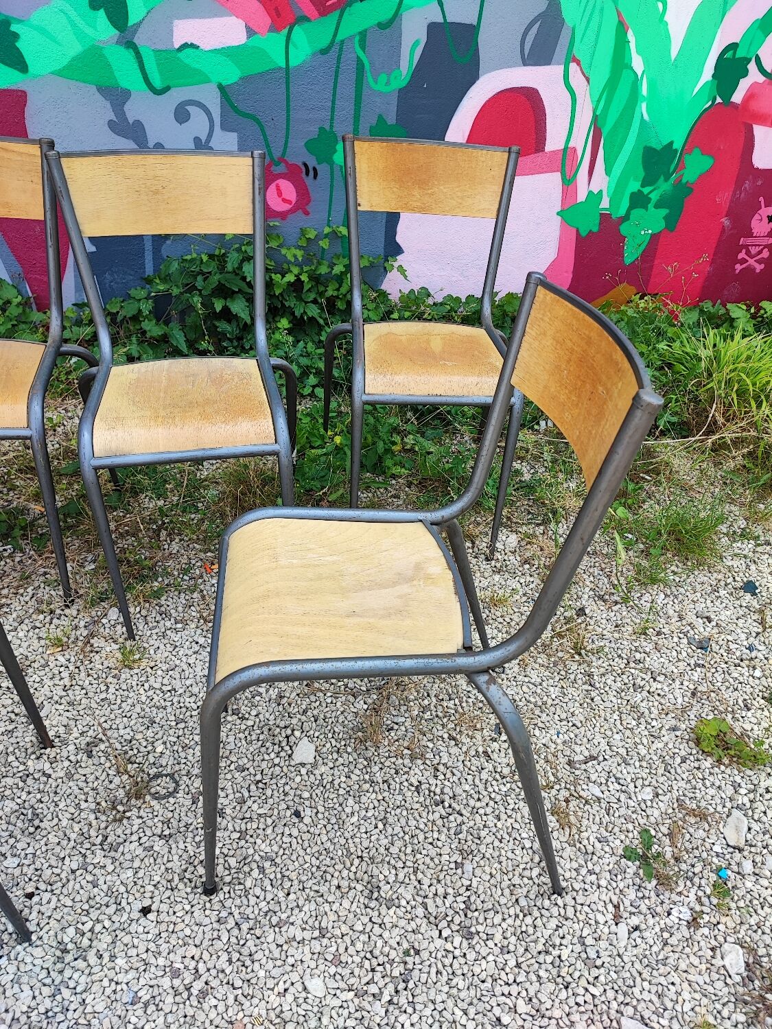 Six Mullca 510 school chairs with tapered legs