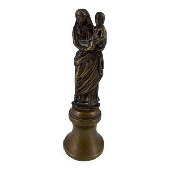 Petite sculpture Marie circa 1900 cuivre servant à éteindre sa bougie