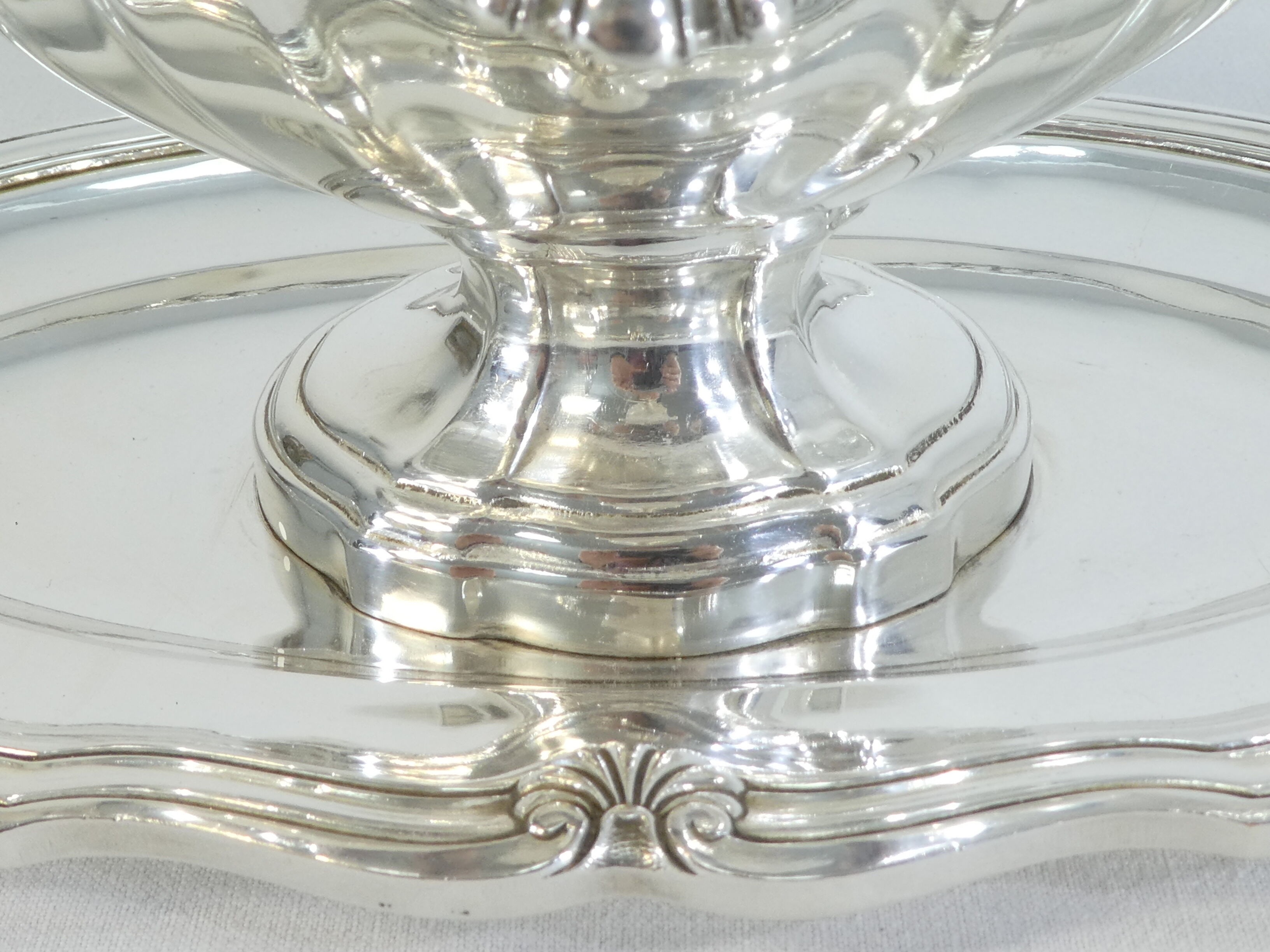 Victor Saglier gravy boat in silver metal