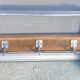 Wall-mounted entrance cloakroom in H with 5 hooks and hat racks