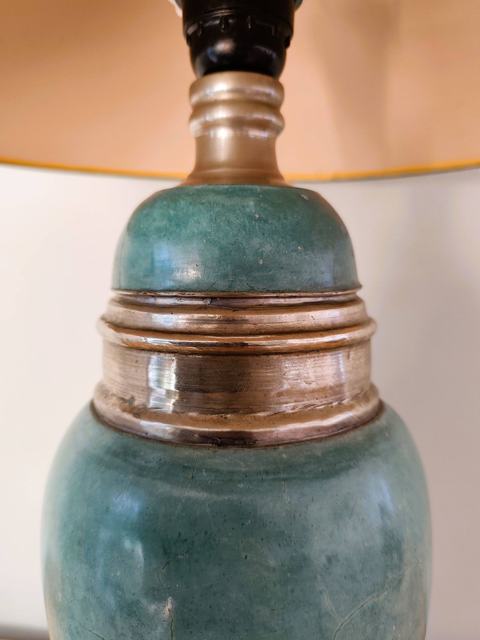 Lampe à poser bleu turquoise et laiton