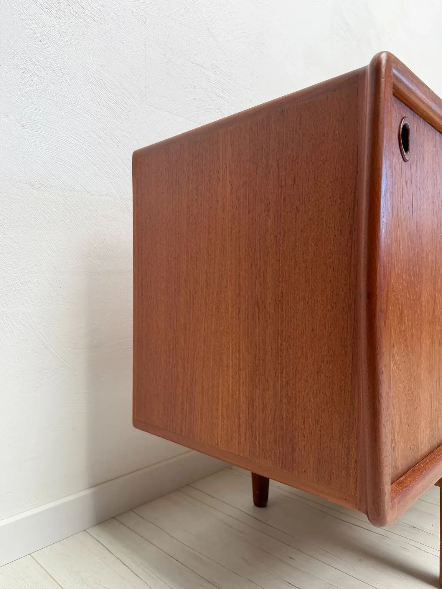1960s large vintage Danish design teak sideboard by H.P. Hansen