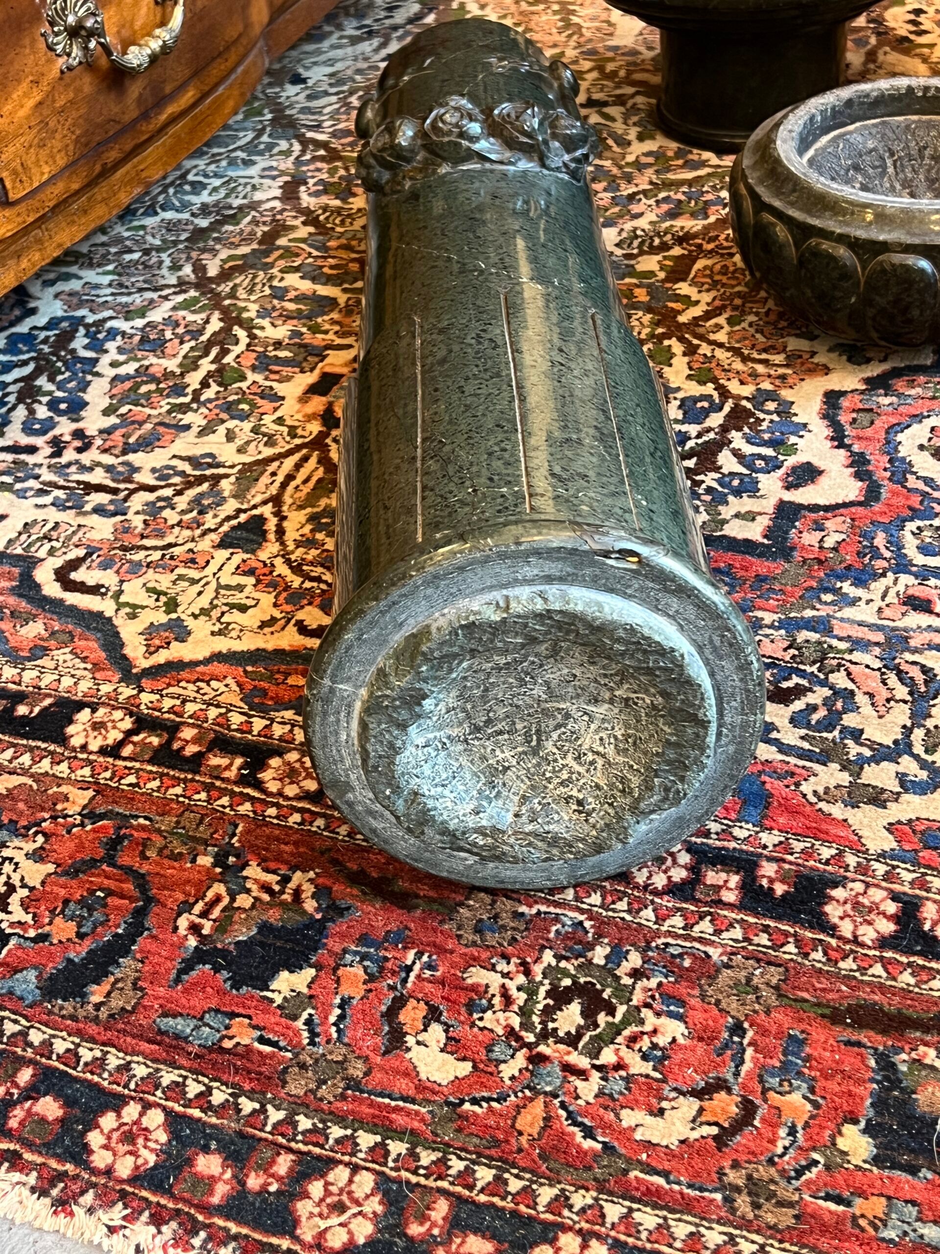 Very beautiful and ancient green marble column, dating from the 19th century