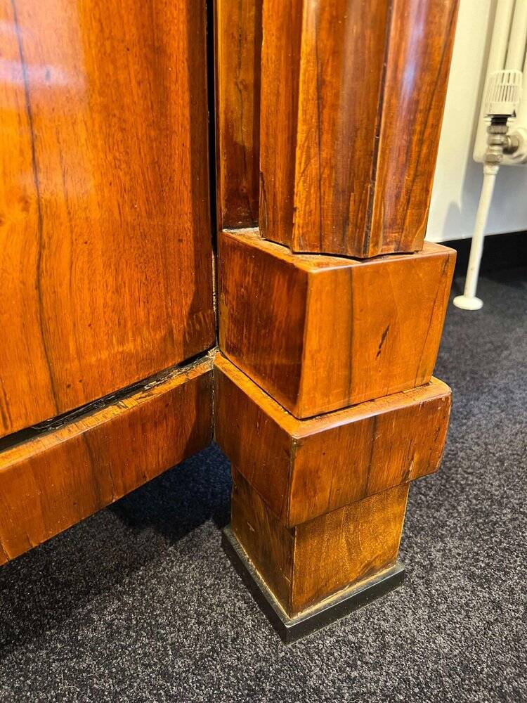 Biedermeier Armoire, Walnut Veneer, Full Columns, Austria/Vienna around 1825