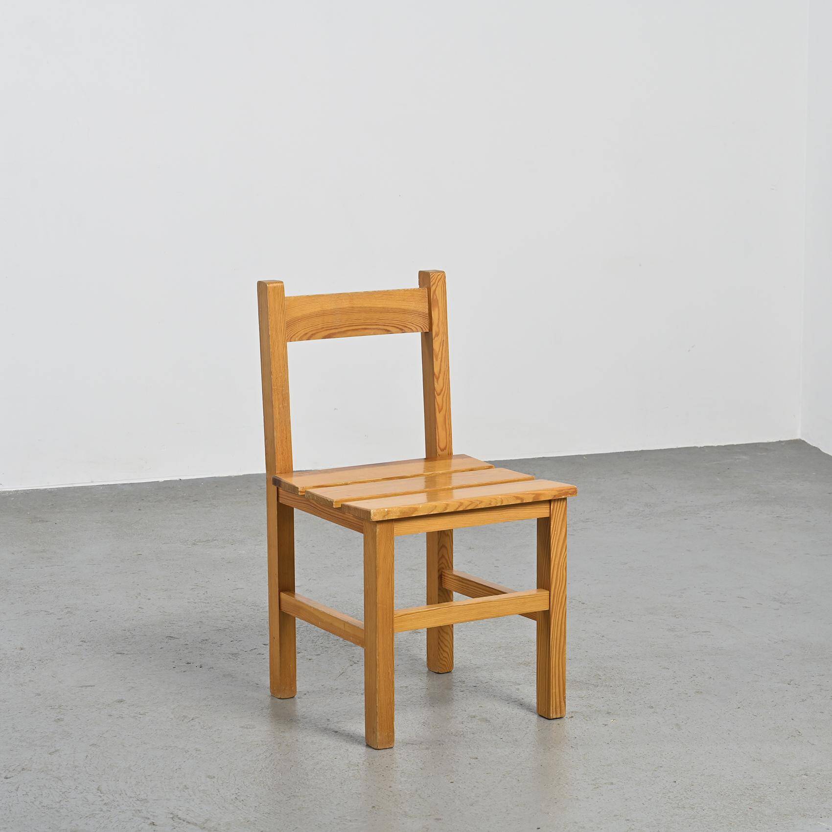 Set of six Maison Regain chairs, circa 1970