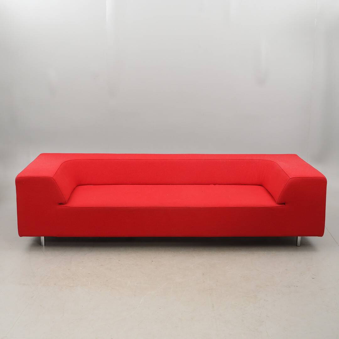 Offecct — Contemporary Sofa — Swedish Contract-Style Design Statement