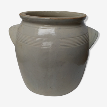 Glazed sandstone pot