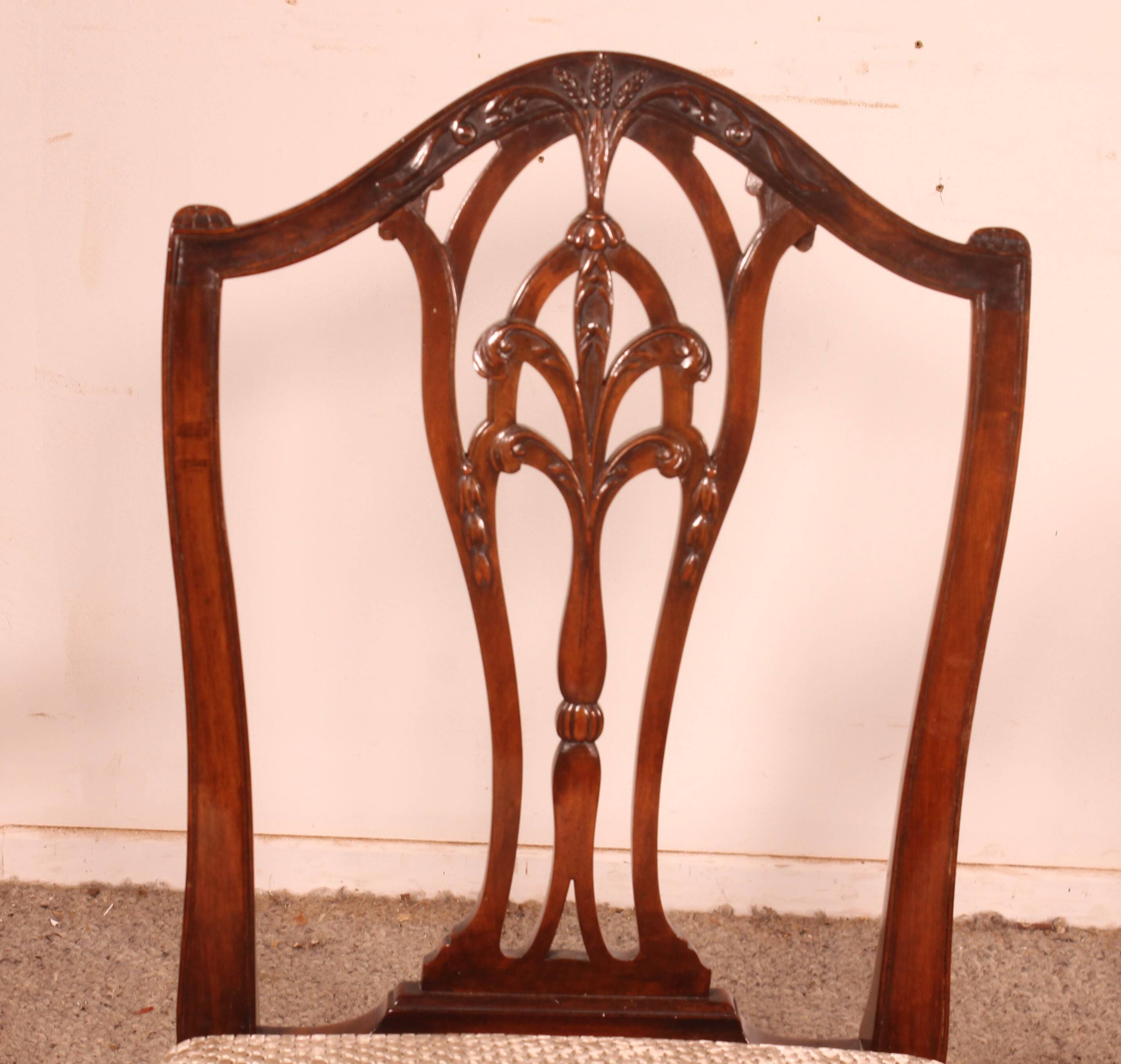 set of 6 chairs and two armchairs in mahogany from the 19th century