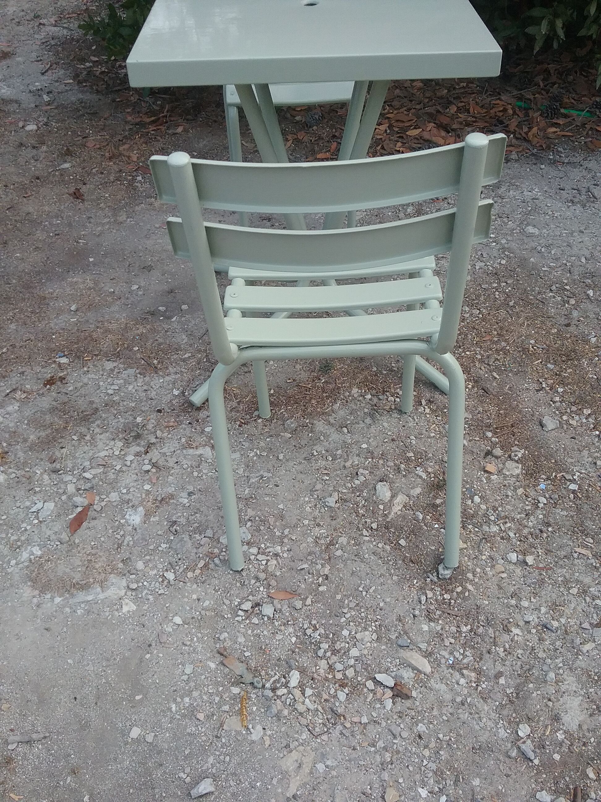 Green bistro set