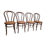 Lot of canchairs