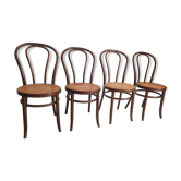 Lot of canchairs