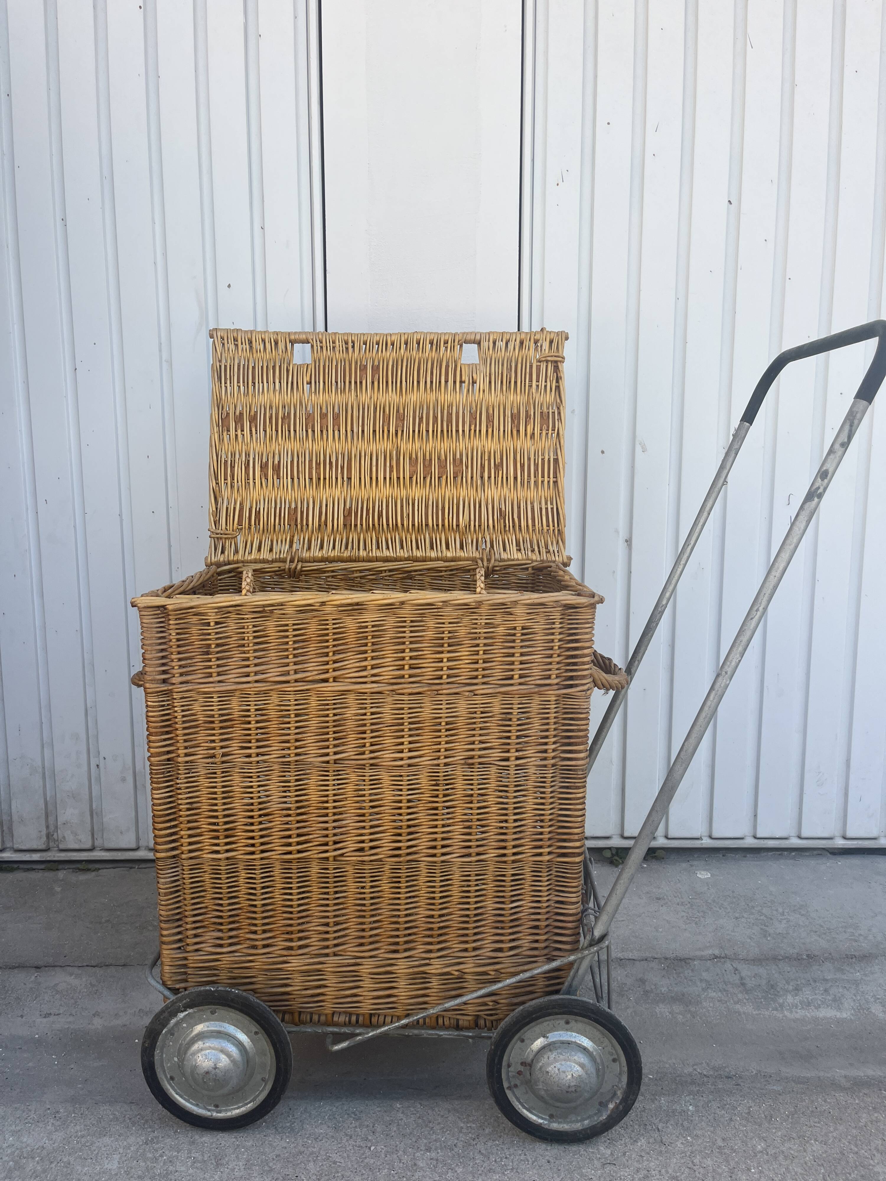 Shopping basket