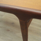 Teak table, Danish design, 1960s, designer: Johannes Andersen, manufacturer: Uldum Møbelfabrik