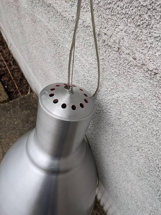 Industrial pendant light