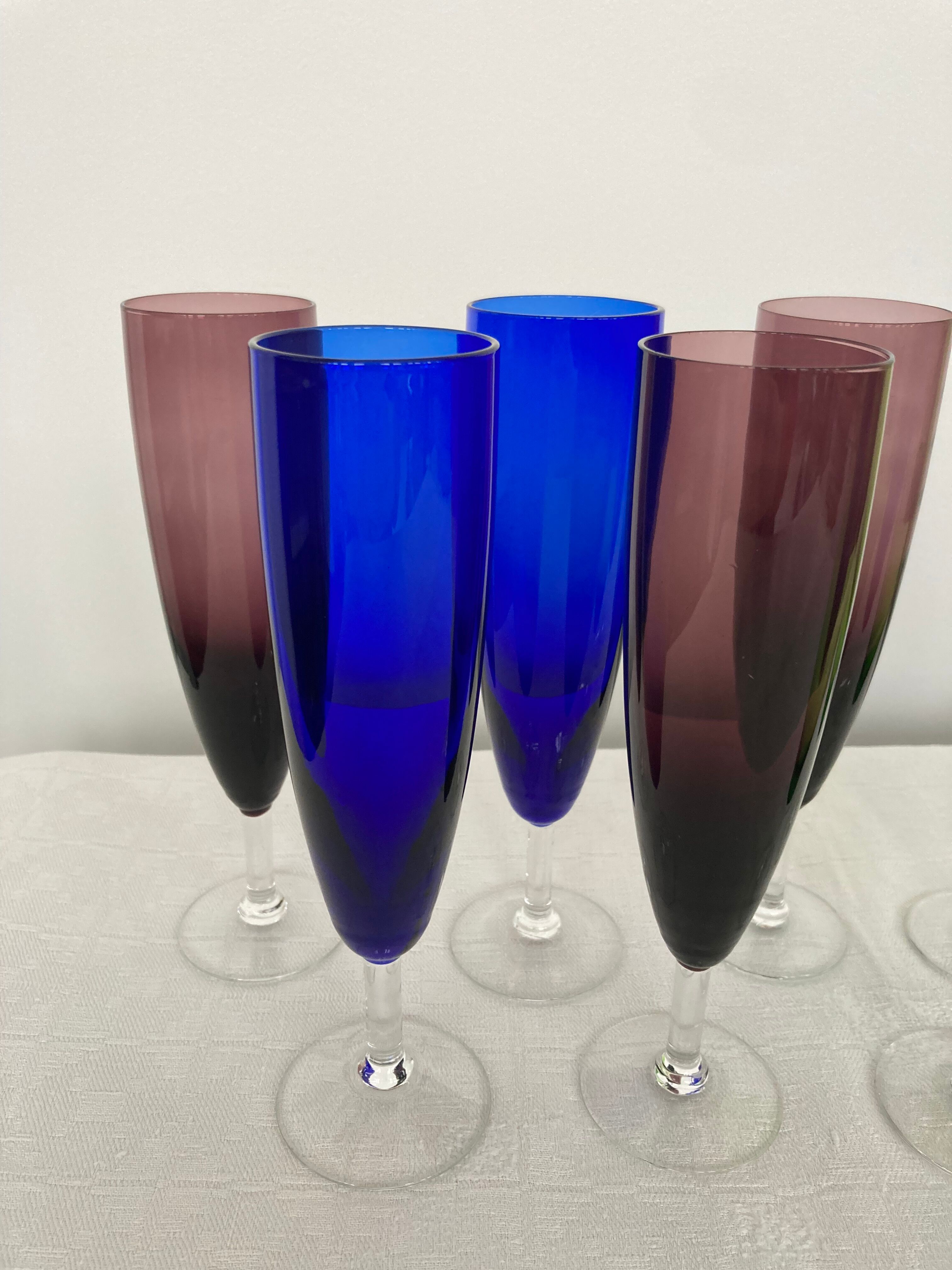 Set of 8 vintage champagne flutes