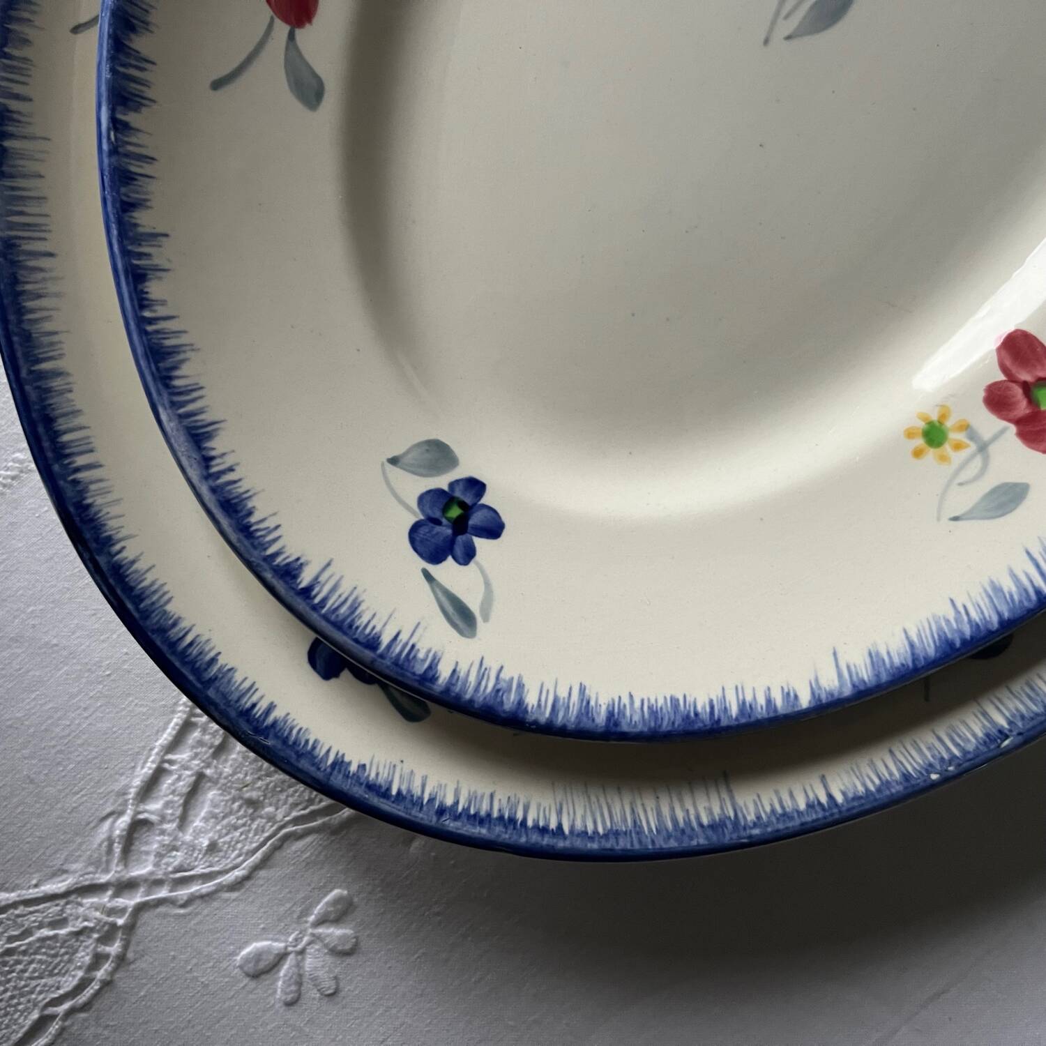 Dishes Digoin Mary-Lou