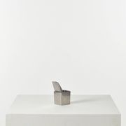 Philippe Starck Ray Hollis Cendrier pour XO, France 1997
