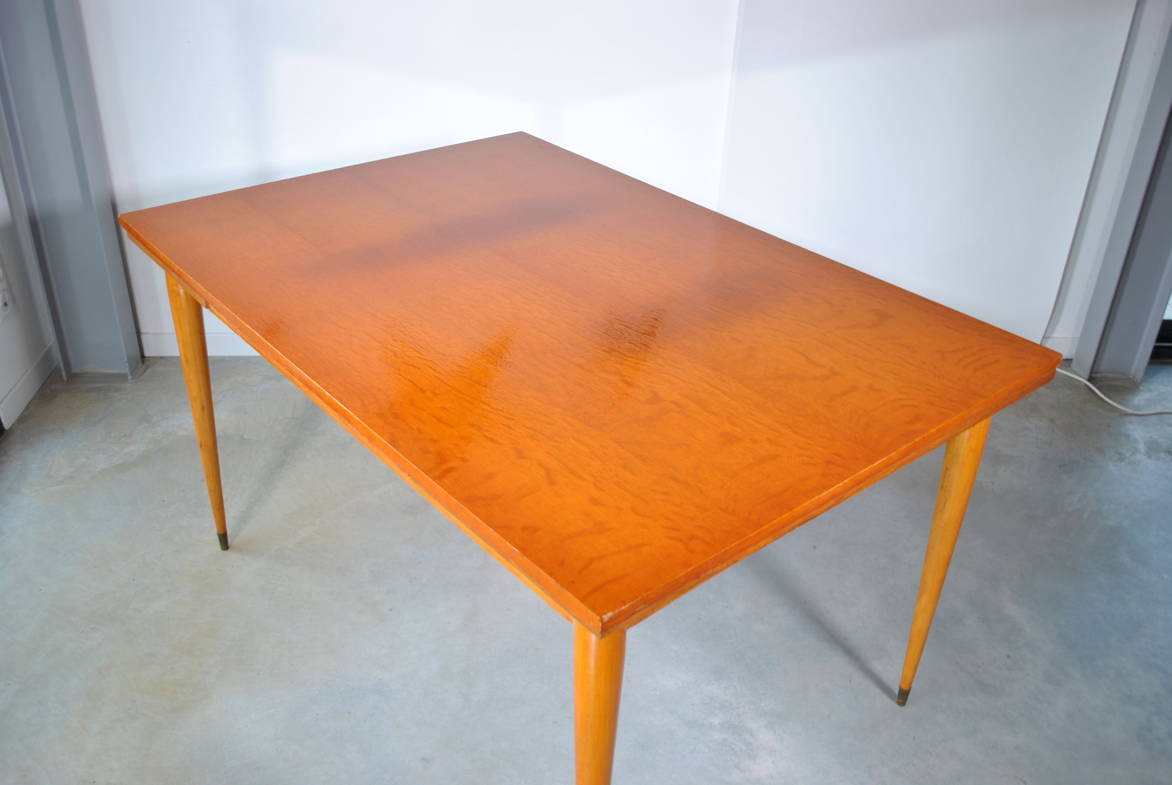 Extendable dining table 1960