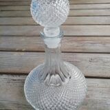 Diamond tip glass decanter