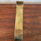 Golden sign letter “U”