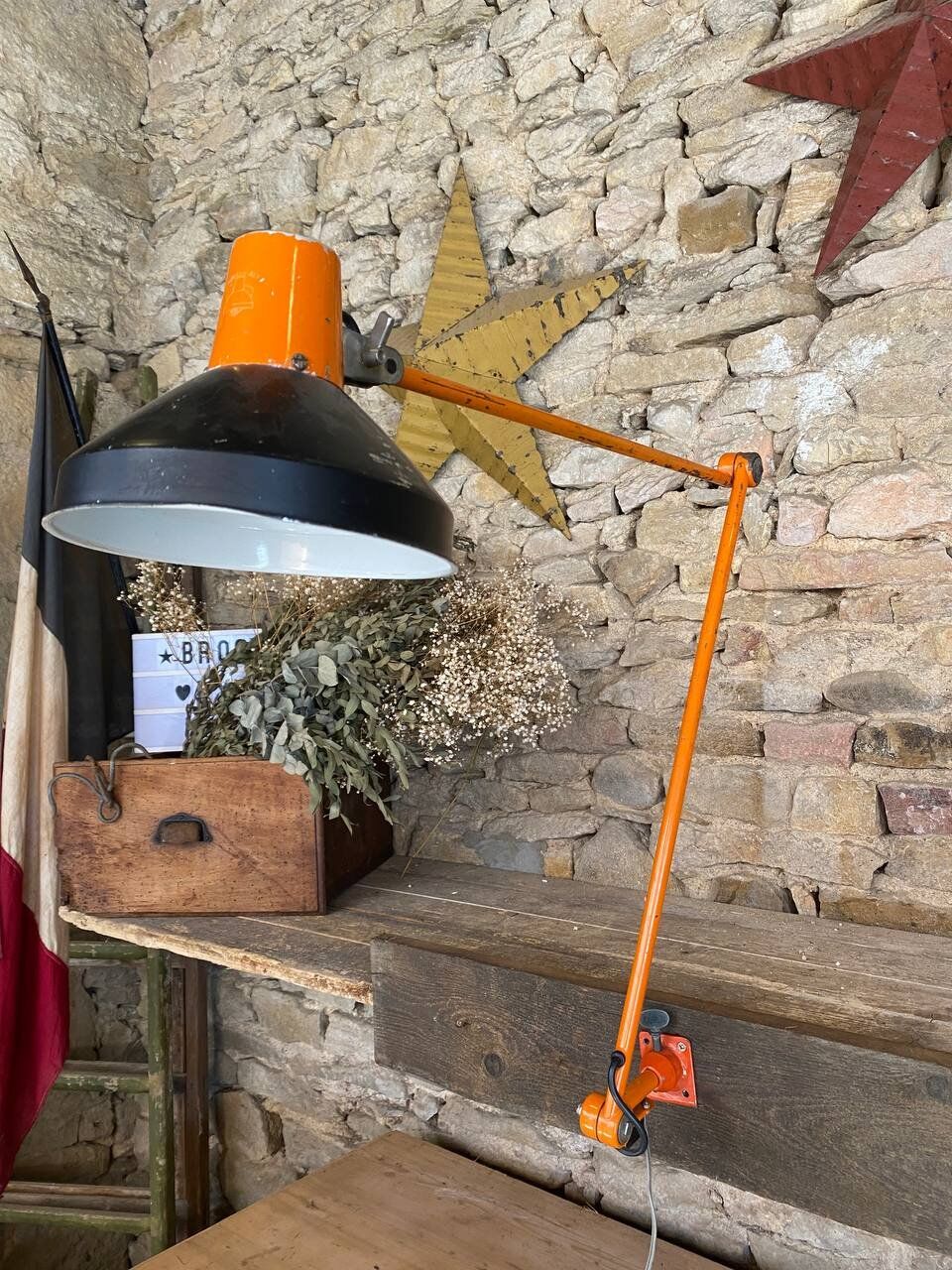 Wall lamp - 2 arms - orange and black