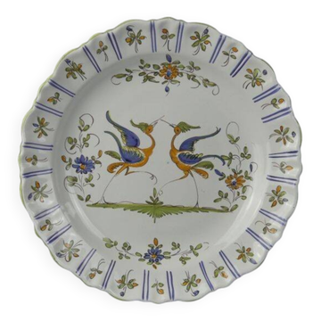 Plat en faïence de Martres Tolosane