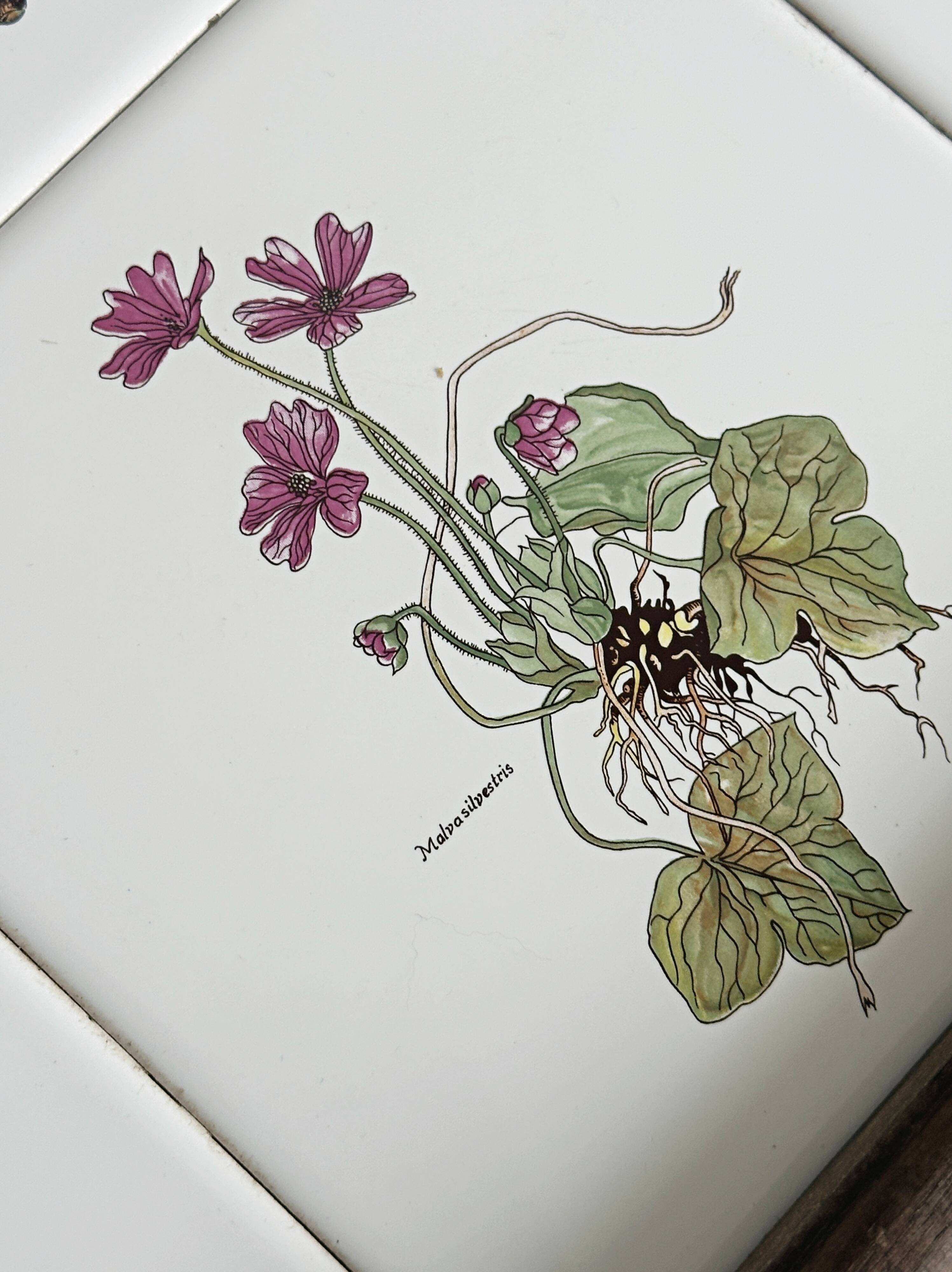 Old wooden plateau with floral tiles