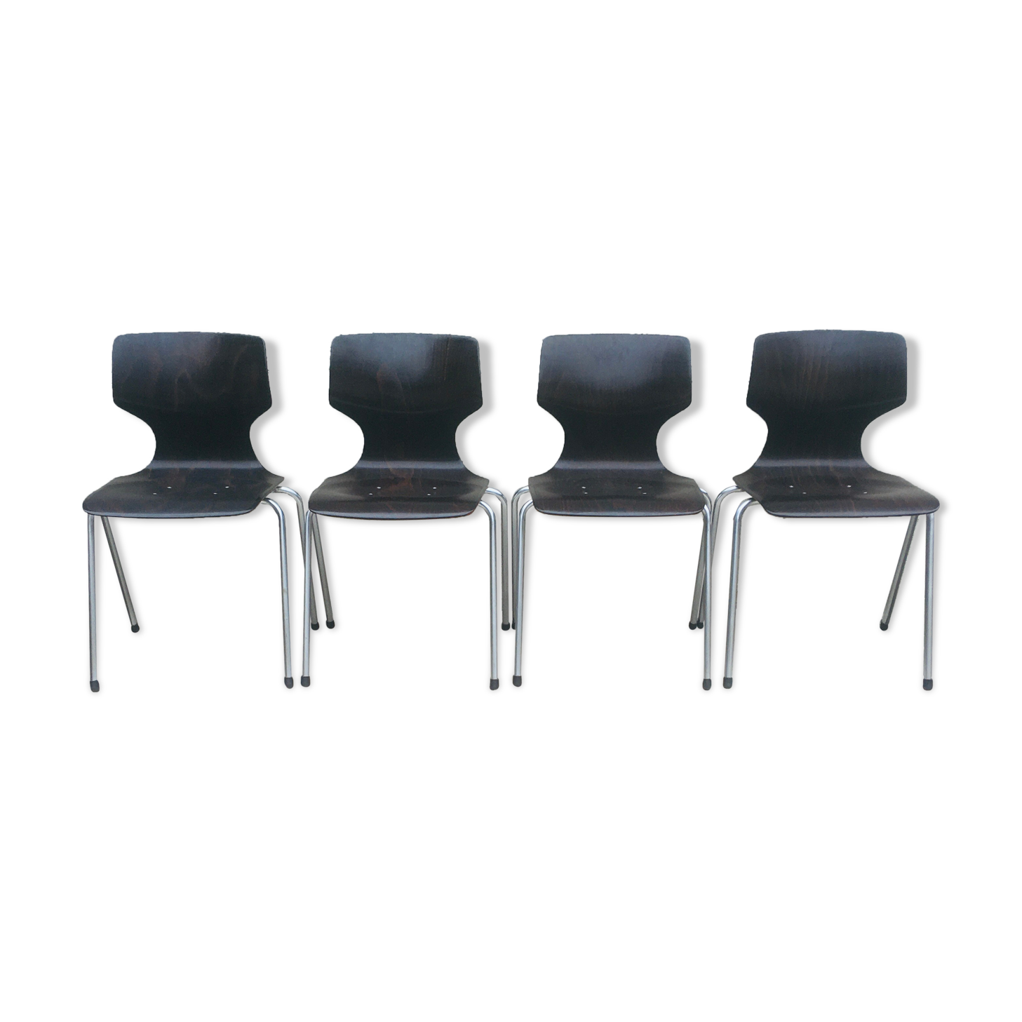 Set of 4 vintage chairs and Flottoto design