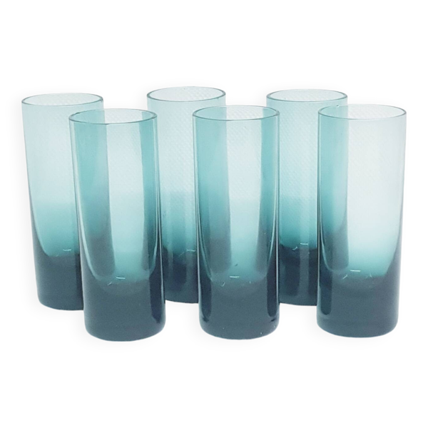 Grands verres à liqueur bleu sarcelle fumé