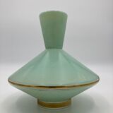 Green and gold saucer suspension