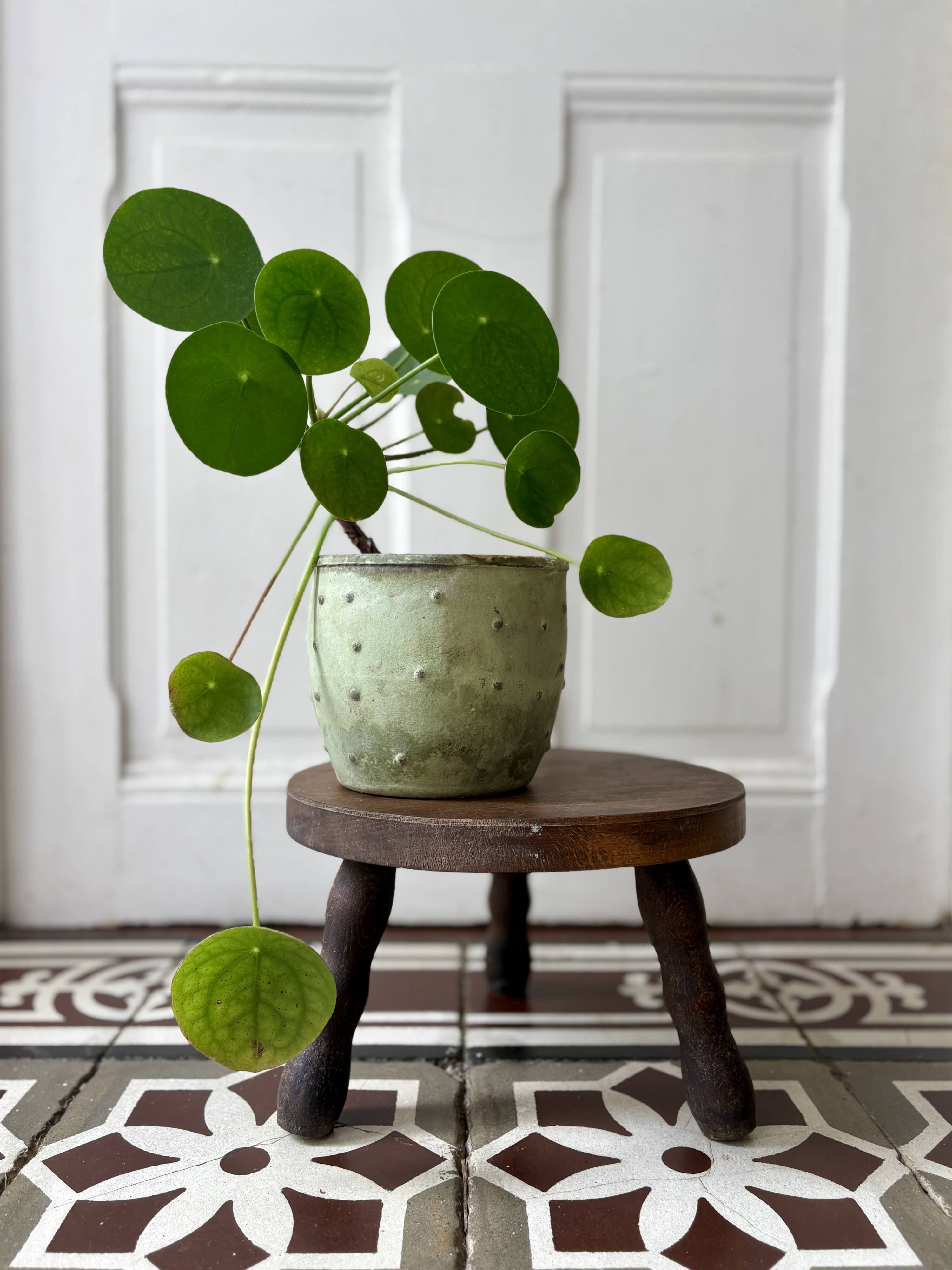 Tabouret tripode vintage en bois