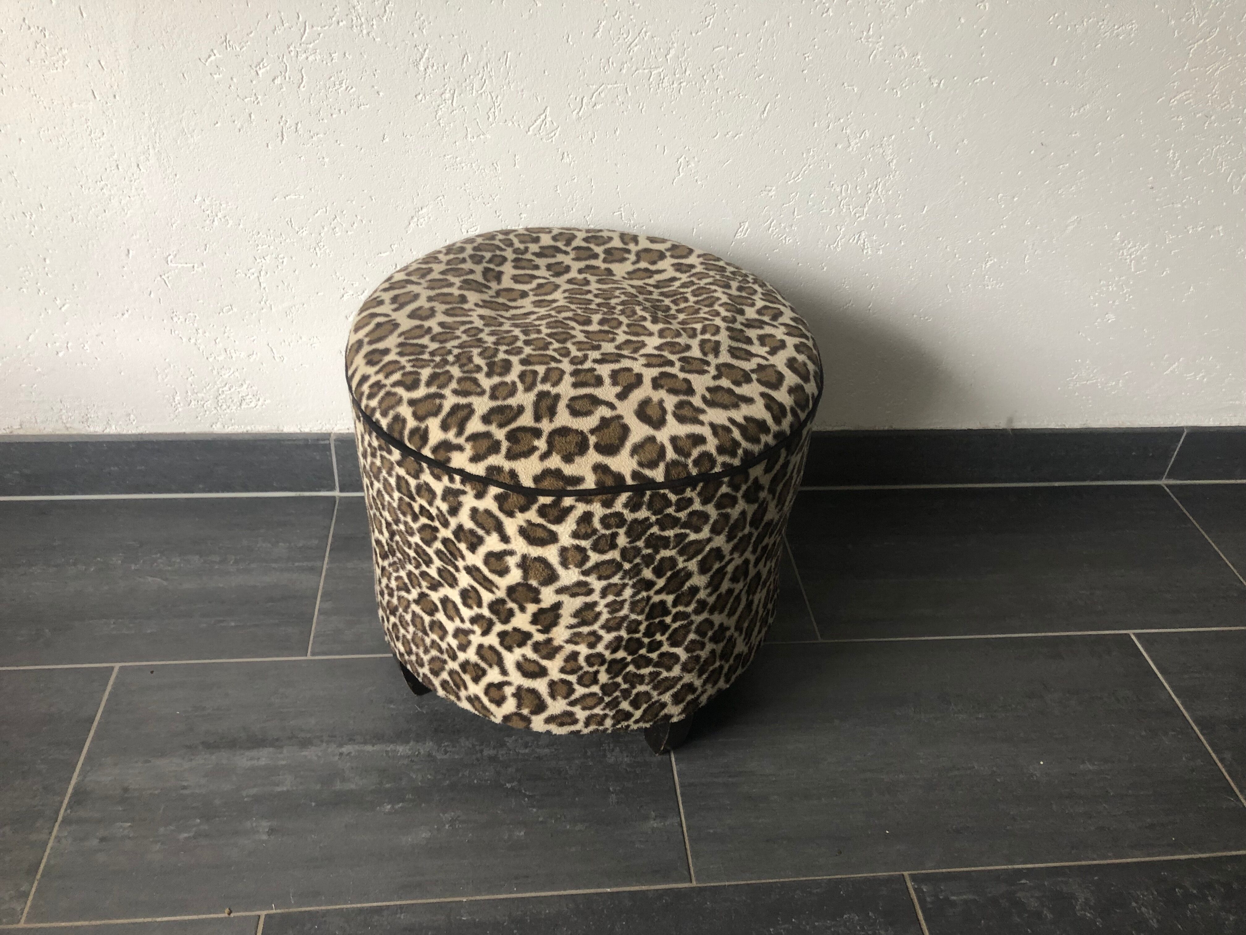 Art Deco armchair set