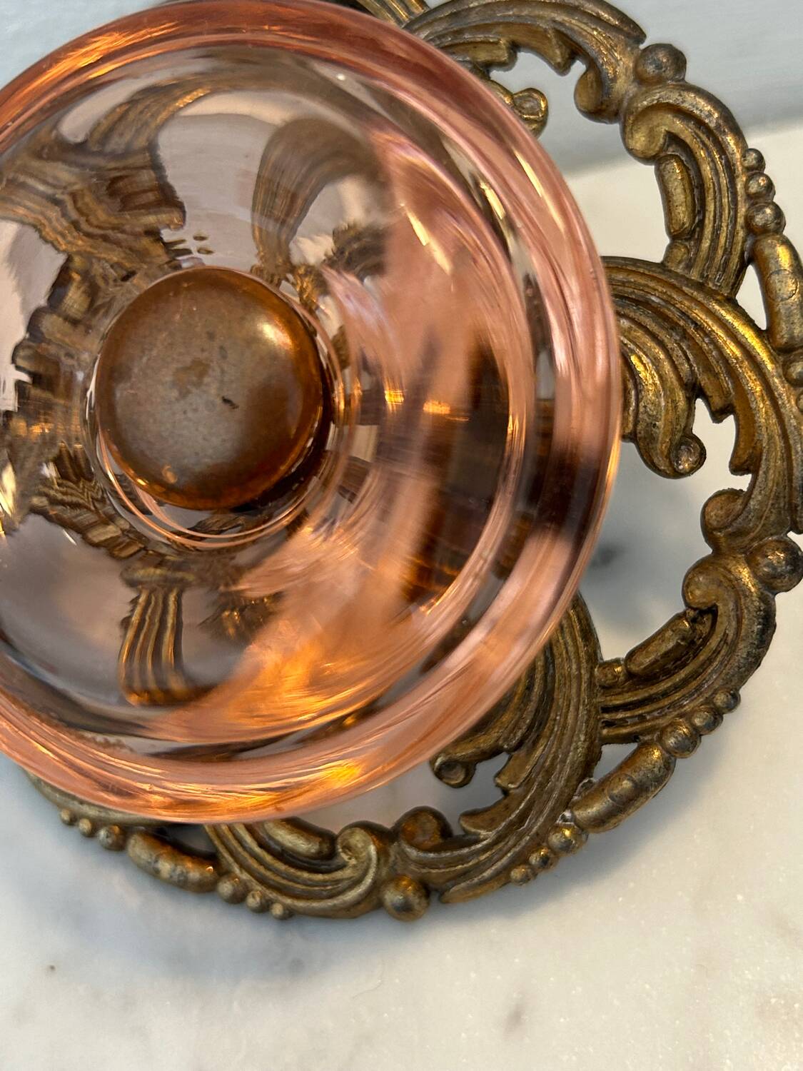 Handle, door or drawer knob